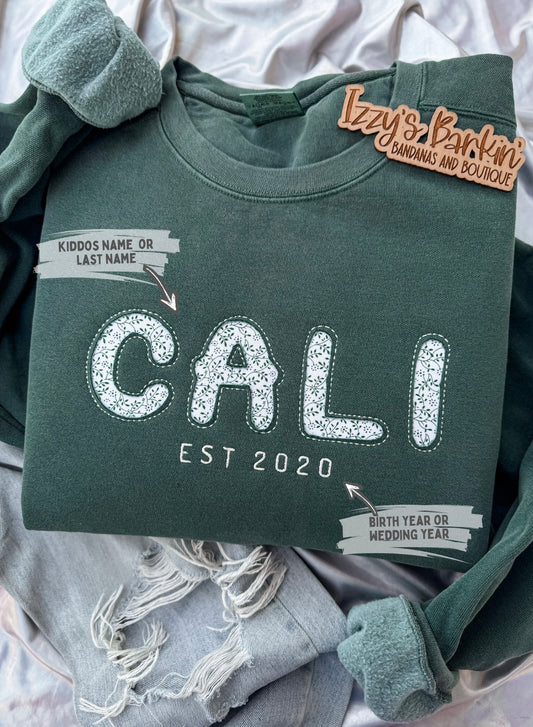 Custom Name Appliqué Crewneck (MAMA/BRIDE/CUSTOM)