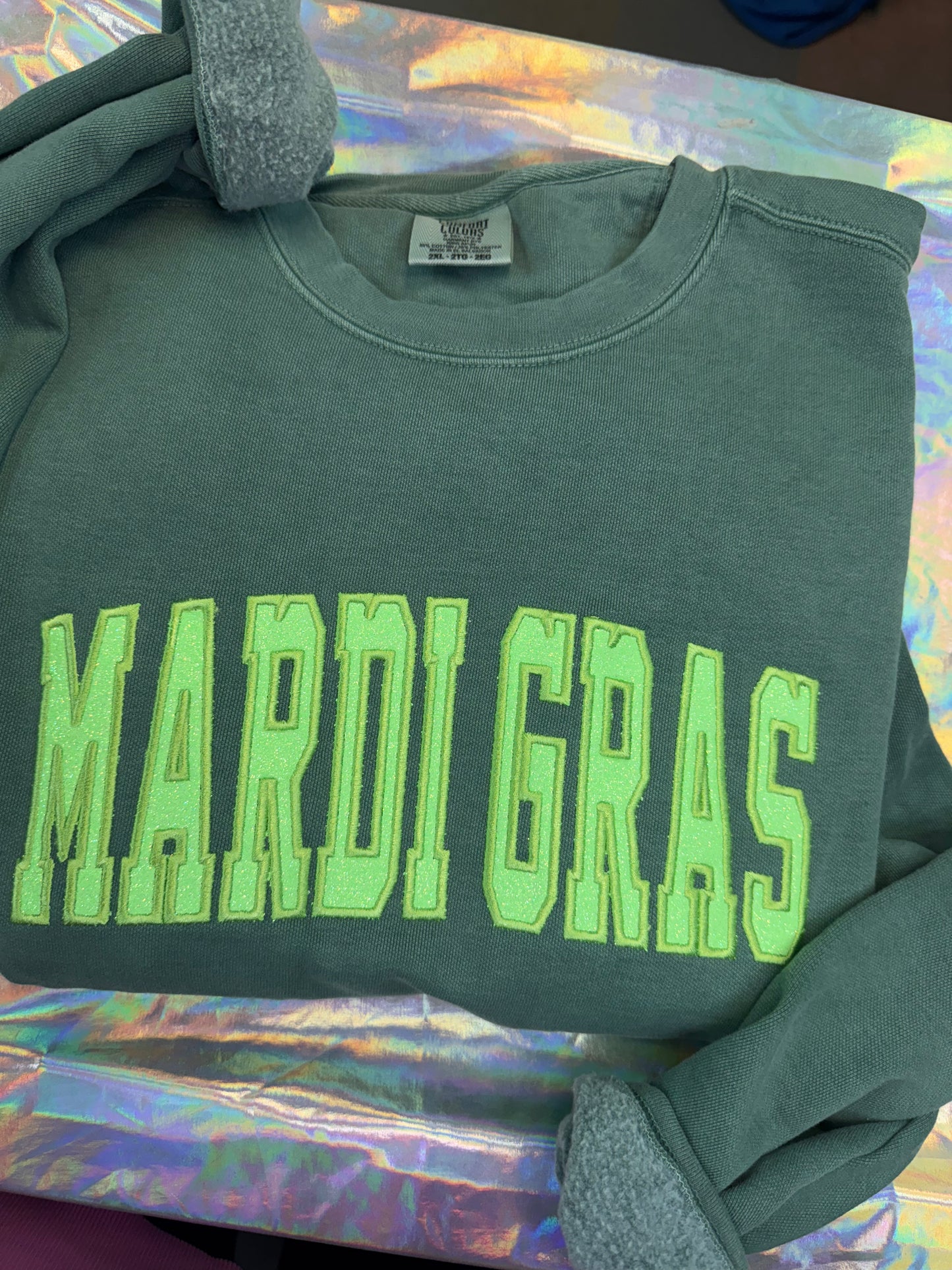 2XL Comfort colors Mardi Gras Crewneck