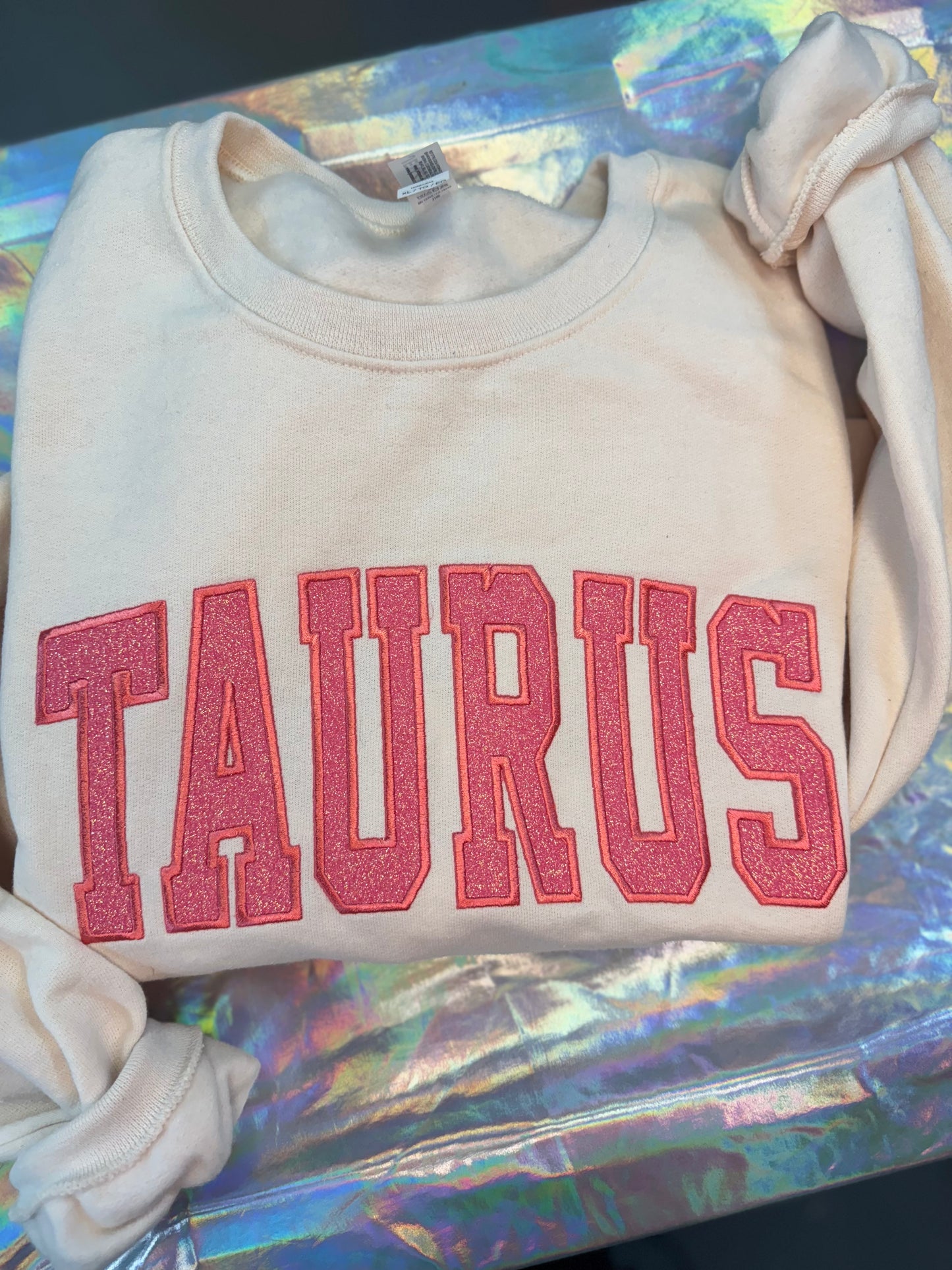 Taurus glitter Ivory Crewneck