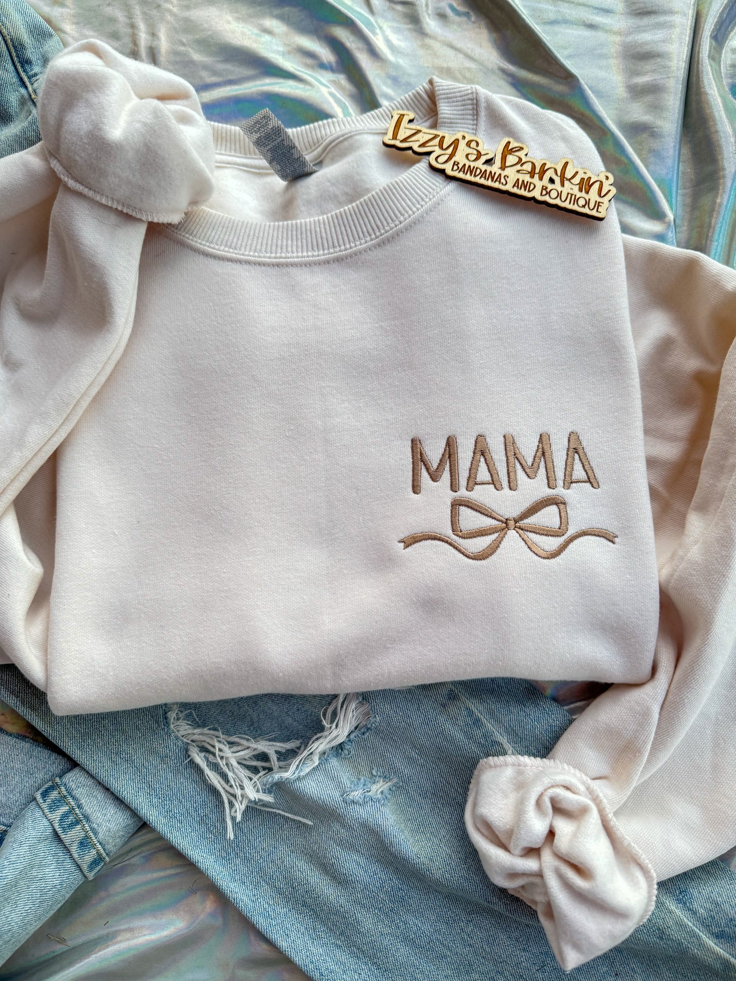 MAMA Bow Crewneck