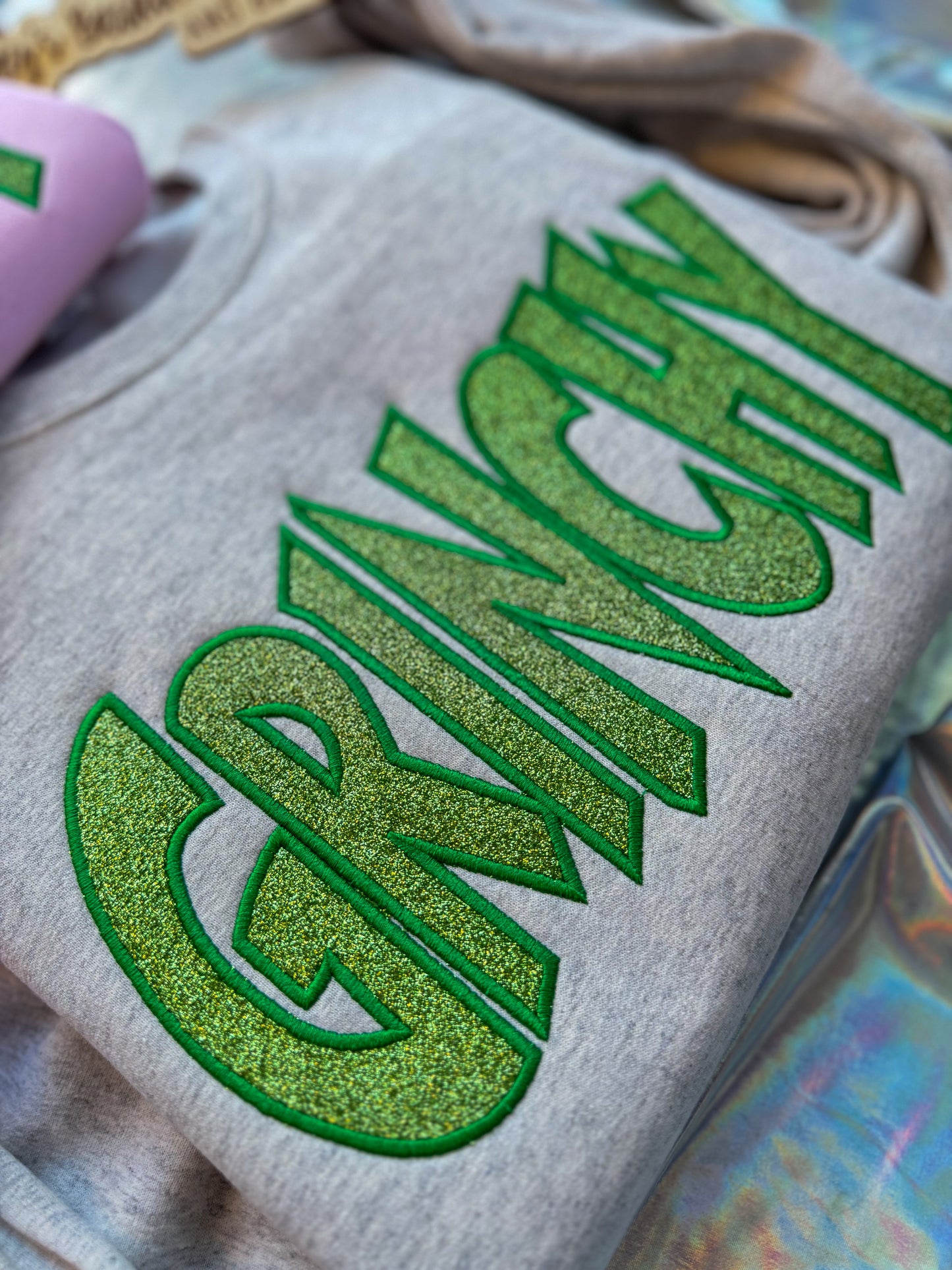 GR*NCHY Glitter Crewneck