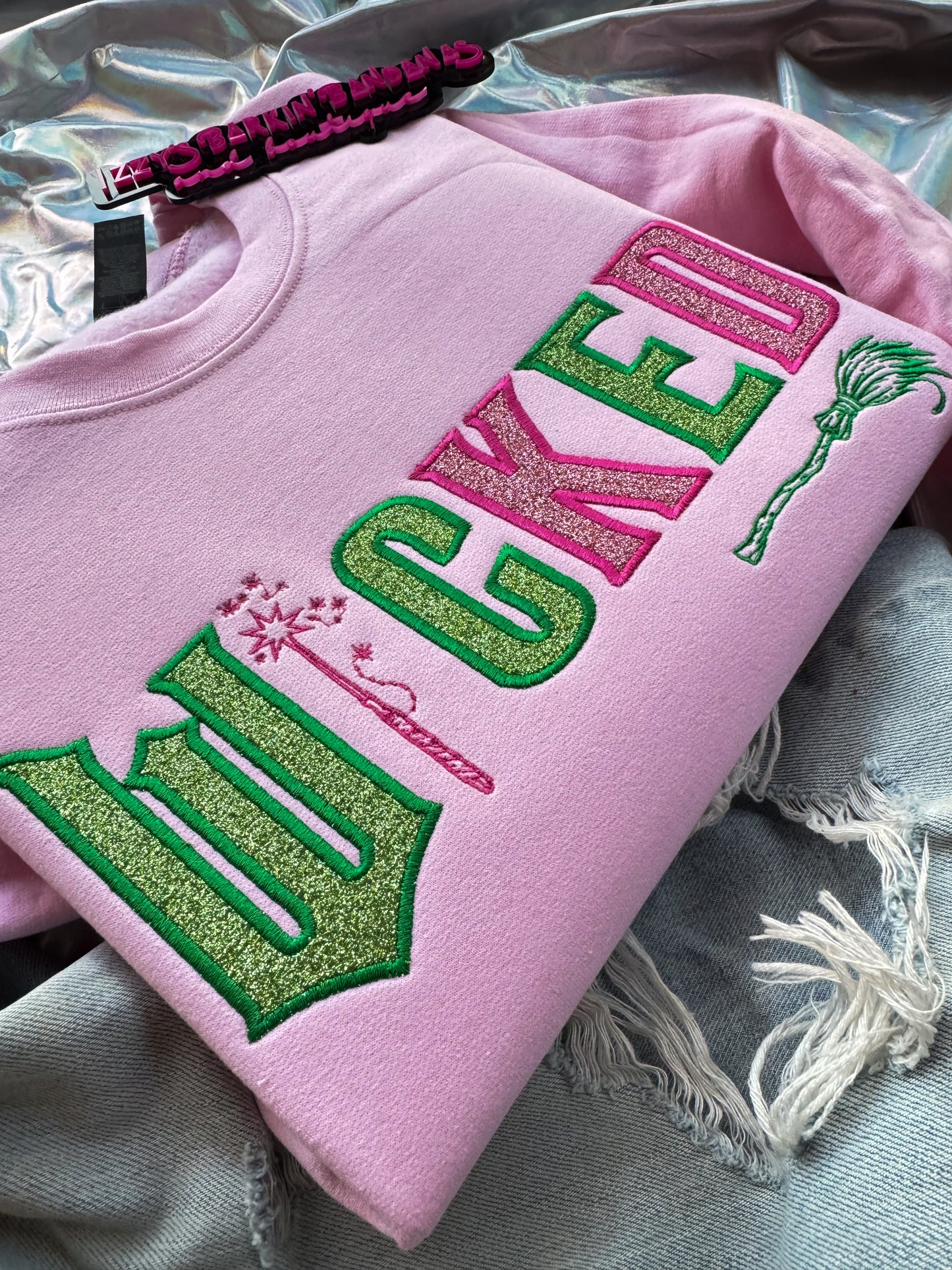 Wand/Broom NEW Crewneck