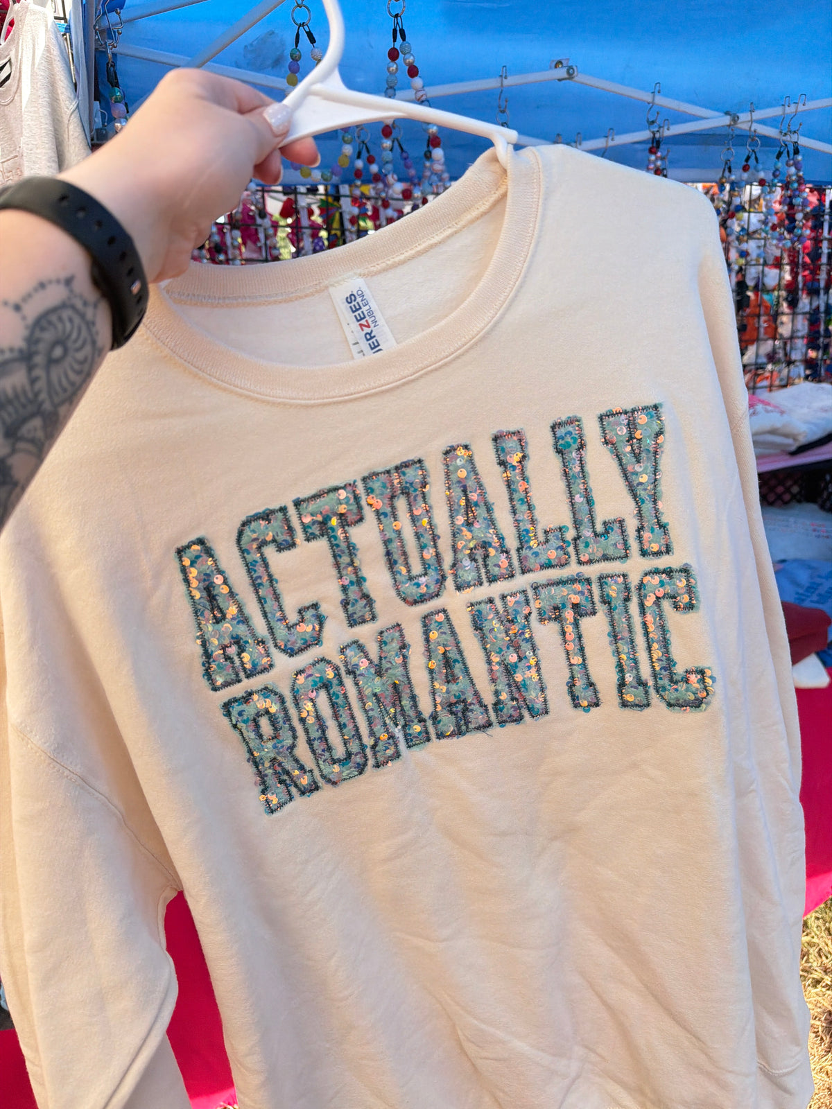 Actually romantic sequin Crewneck