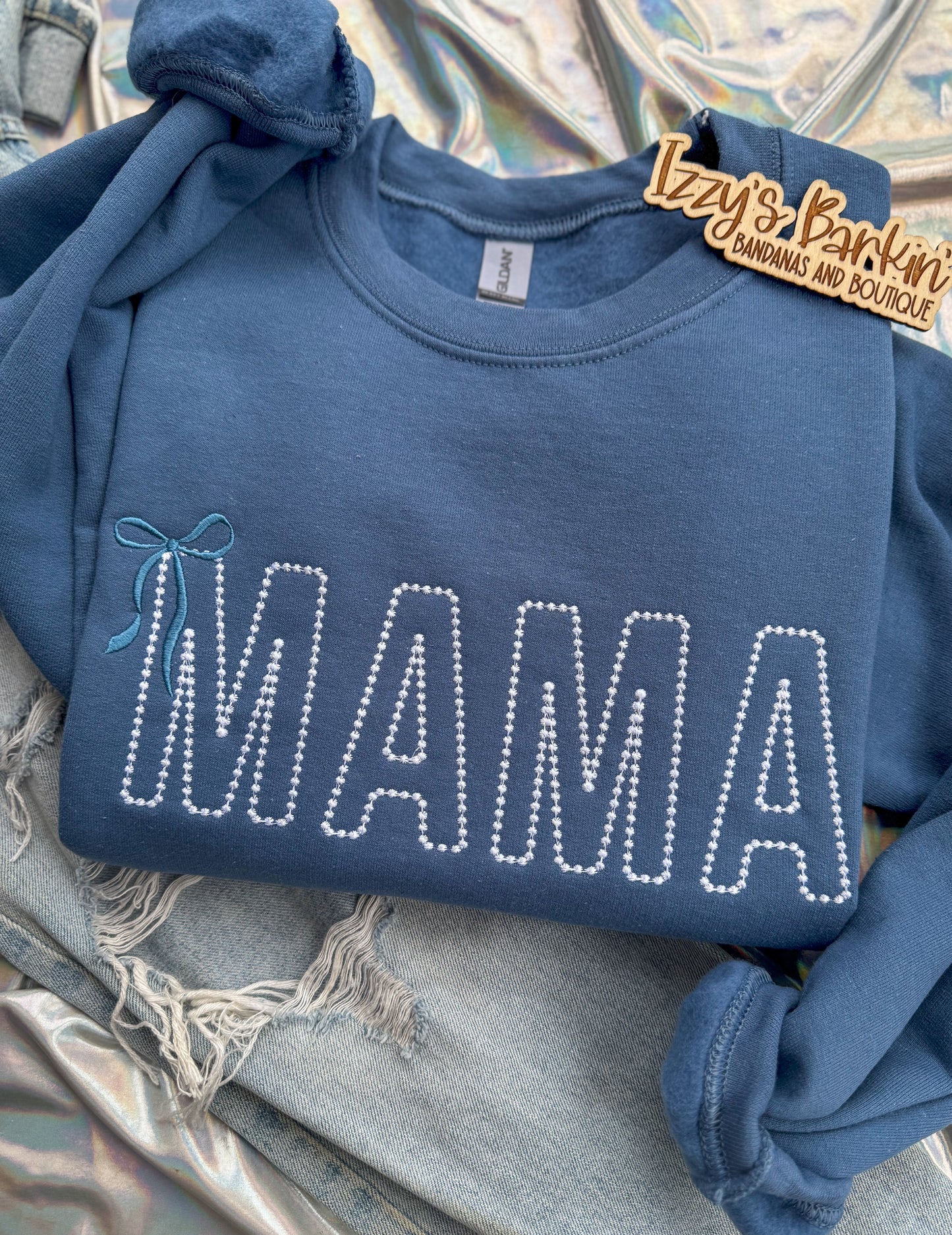 MAMA Bow Crewneck (customizable)