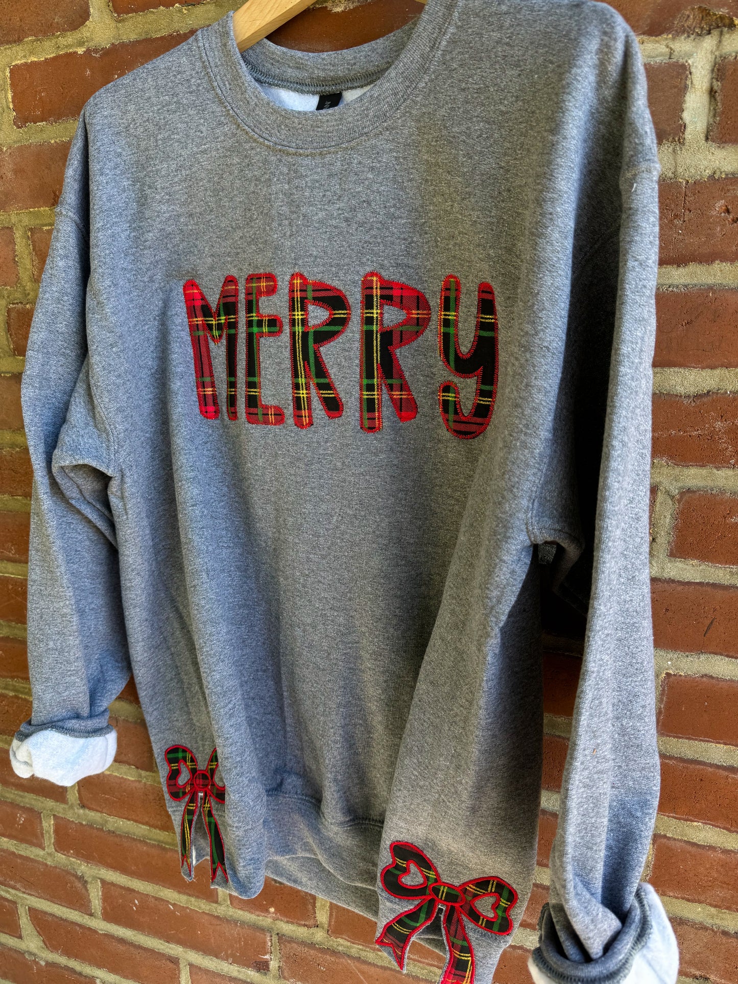 Merry BOWS Crewneck